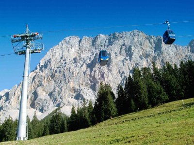 zugspitzarena-almbahn-ehrwald.jpg